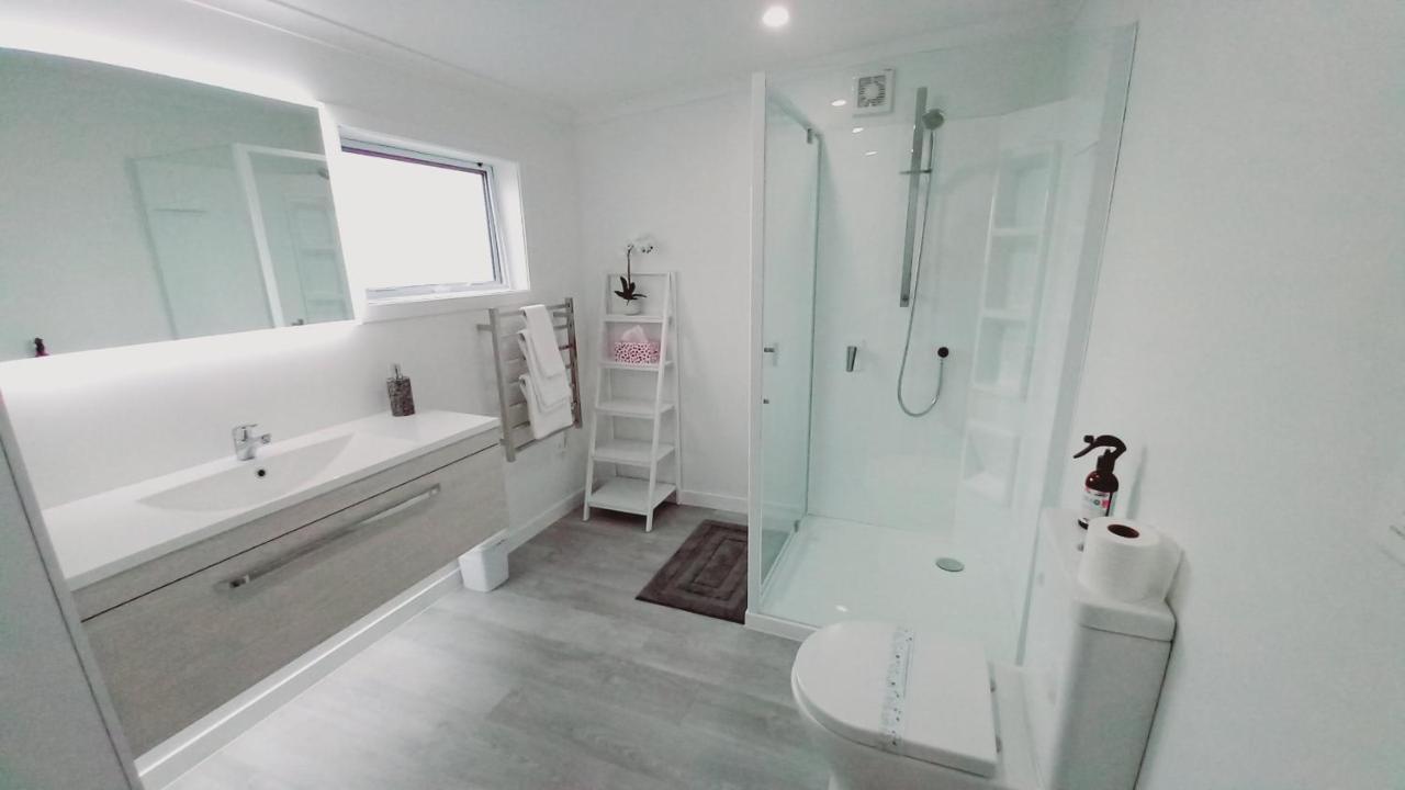 Coromandel Town Harbourside Cottage Luxury Accommodation المظهر الخارجي الصورة