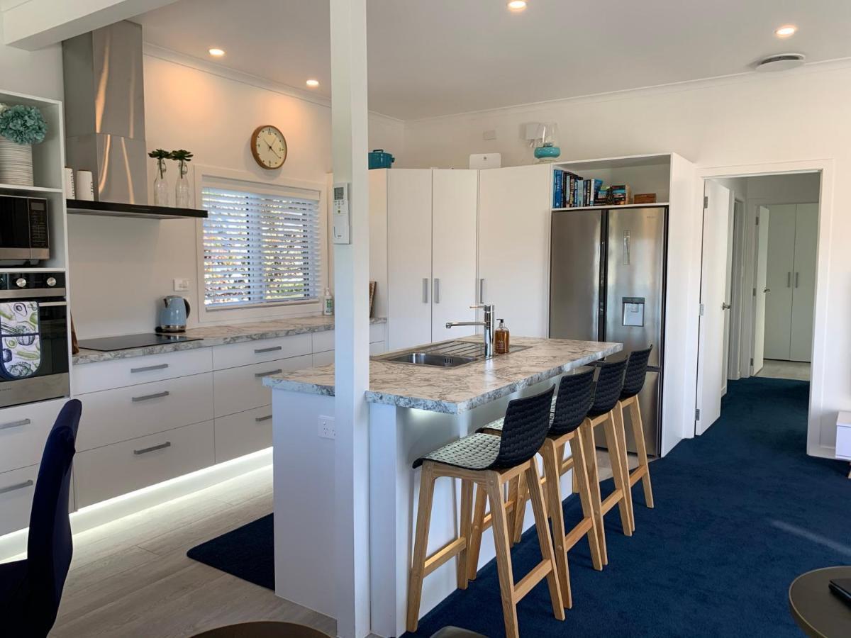 Coromandel Town Harbourside Cottage Luxury Accommodation المظهر الخارجي الصورة