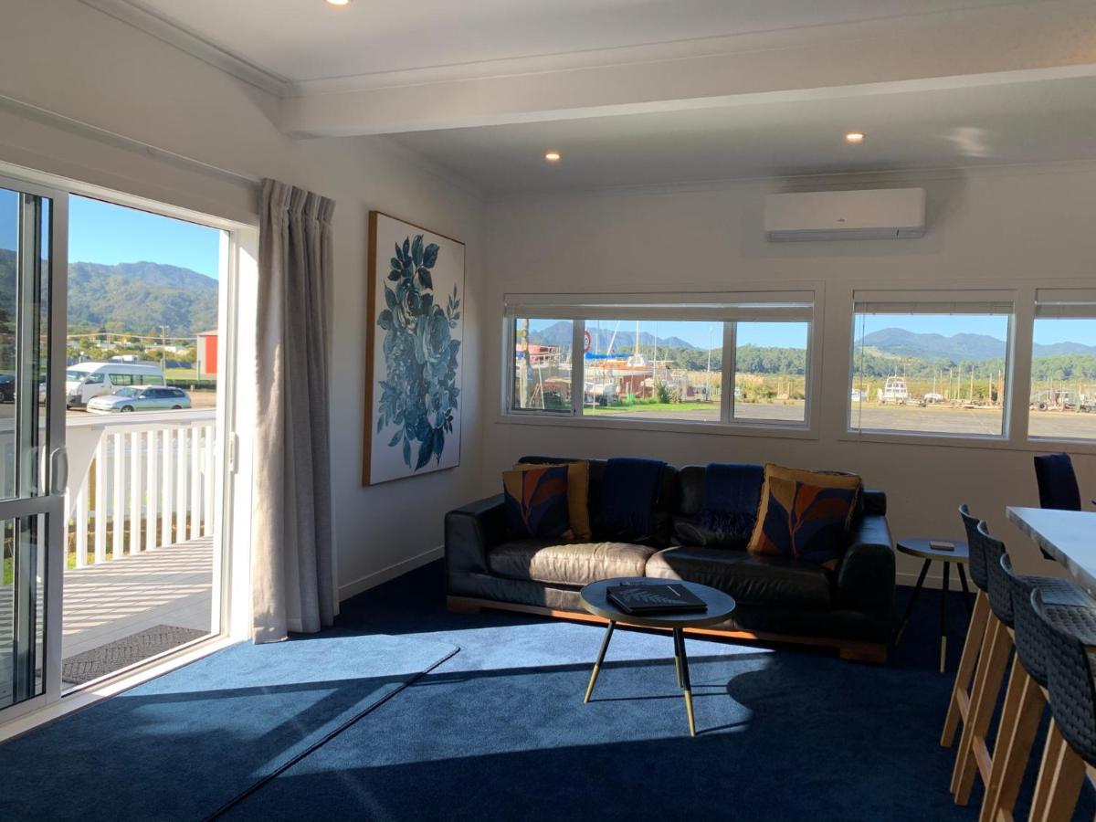 Coromandel Town Harbourside Cottage Luxury Accommodation المظهر الخارجي الصورة